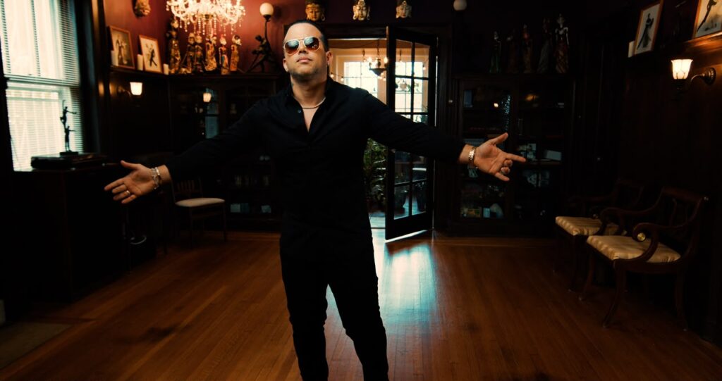 El Blachy estrena “I Miss You”, una propuesta que fusiona romanticismo y merengue típico | 1 | El Blachy estrena “I Miss You”, una propuesta que fusiona romanticismo y merengue típico - Noticias de hoy en República Dominicana | De Último Minuto