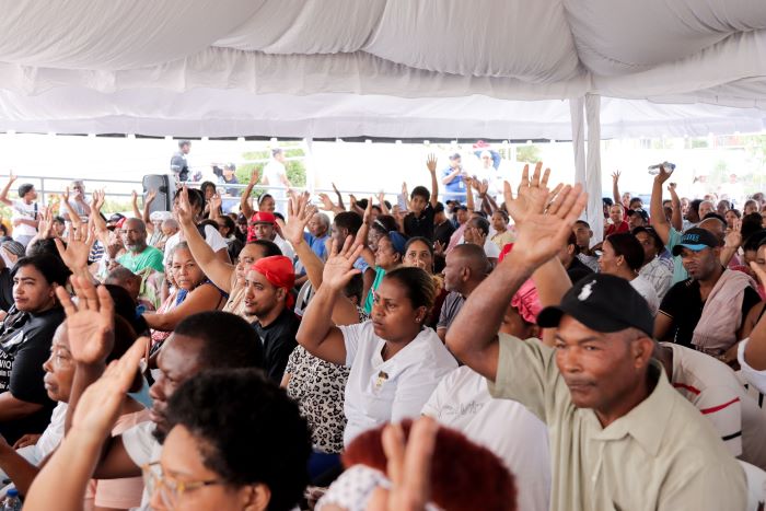 Entregan Bono de Emergencia a más de 1,400 familias afectadas por las lluvias en el Distrito Nacional | 3 | Entregan Bono de Emergencia a más de 1,400 familias afectadas por las lluvias en el Distrito Nacional - Noticias de hoy en República Dominicana | De Último Minuto