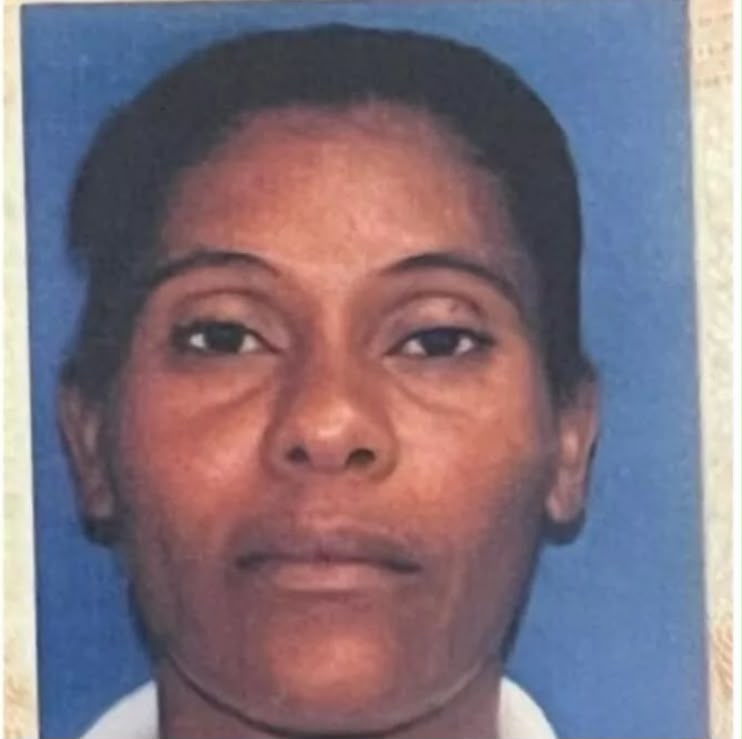 Hermanos de mujer hallada muerta en Boca Chica aseguran era una persona ejemplar; descartan su hijo la asesinara - Noticias de hoy en República Dominicana | De Último Minuto