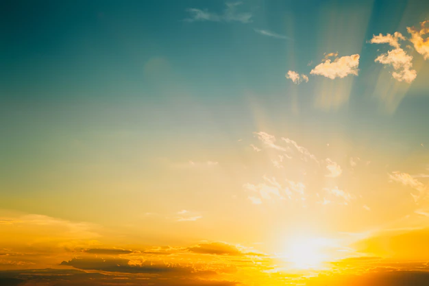 Hoy 20 de junio se celebra el "Yellow Day" o el Día más Feliz del Año, que marca la llegada del verano | 1 | Yellow Day