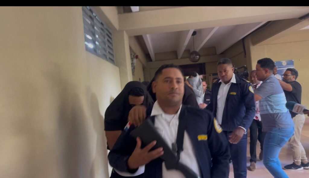 Jueza aplaza hasta el miércoles decisión sobre coerción en Operación XL526 | 6 | Jueza aplaza hasta el miércoles decisión sobre coerción en Operación XL526 - Noticias de hoy en República Dominicana | De Último Minuto
