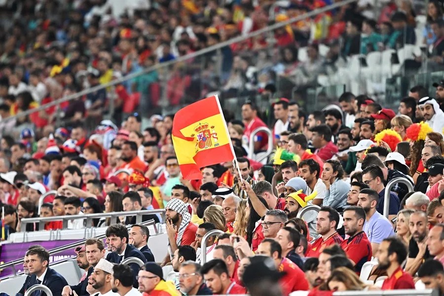 La FIFA prohíbe que los aficionados lleven botellas de agua a los estadios del Mundial