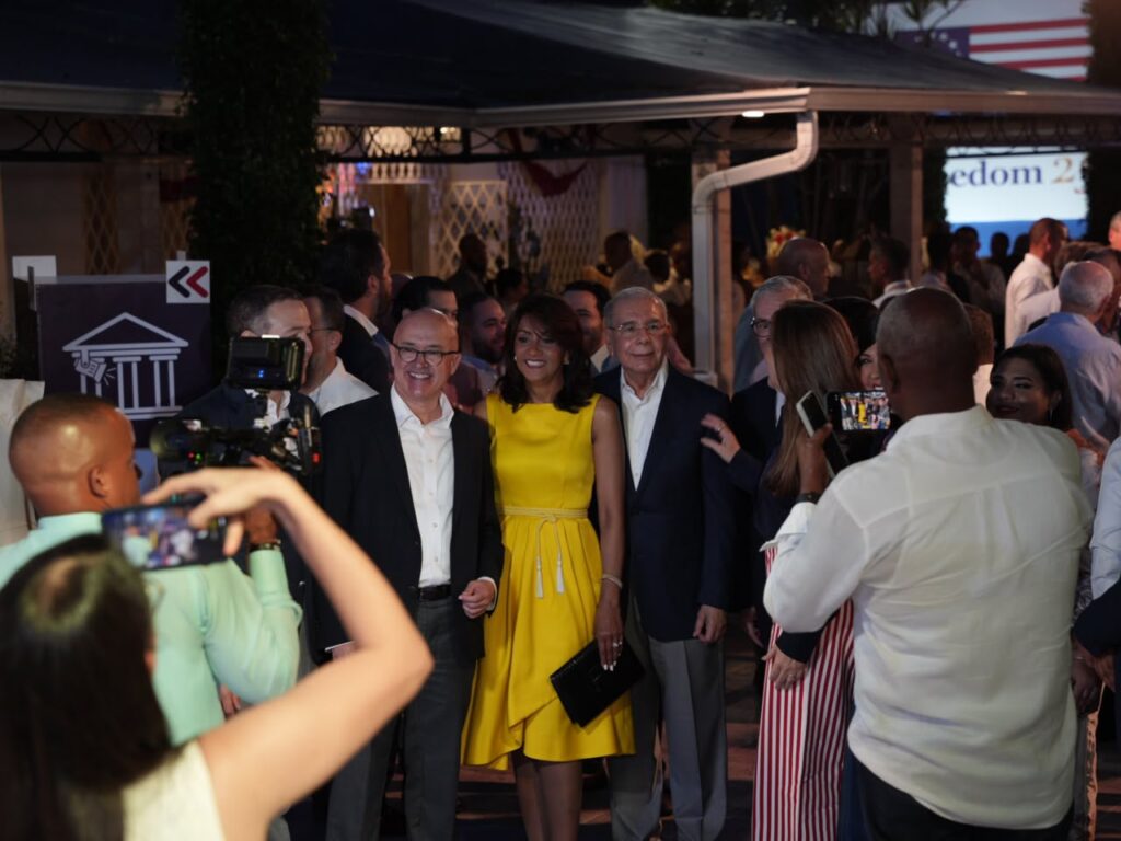Clase política coincide en celebración del 250 aniversario de la independencia de Estados Unidos en RD - Noticias de hoy en República Dominicana | De Último Minuto