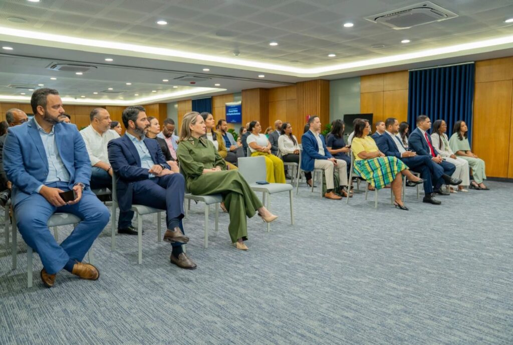 Egresados de BARNA Management School lanzan iniciativa para impulsar el diálogo sobre los principales desafíos nacionales | 2 | Egresados de BARNA Management School lanzan iniciativa para impulsar el diálogo sobre los principales desafíos nacionales - Noticias de hoy en República Dominicana | De Último Minuto