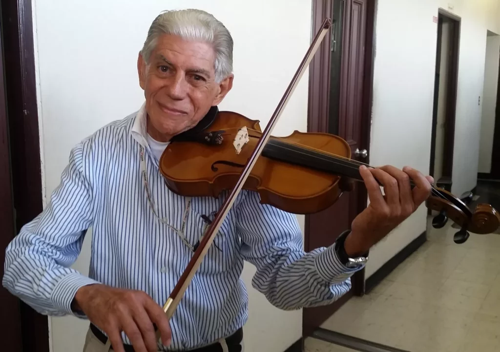 Muere el maestro Frank Hernández, destacado violinista y formador de generaciones de músicos dominicanos