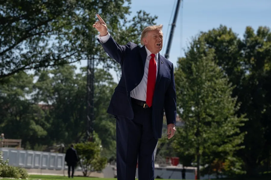 Trump hace campaña en estados republicanos para animar a sus bases a votar en las elecciones