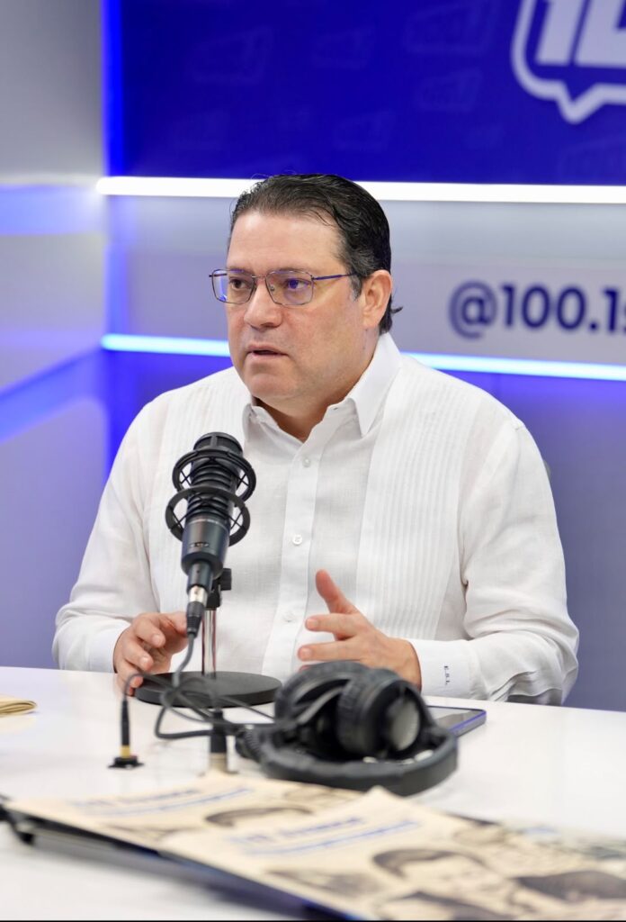 Eduardo Sanz Lovatón llama a preparar trabajadores para empleos de mayor valor y tecnología