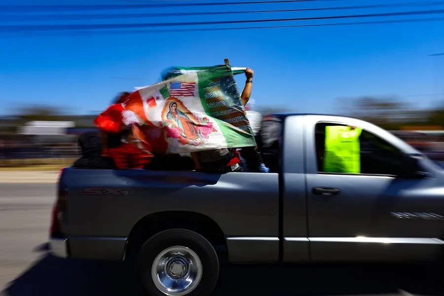 Inmigración multas migrantes