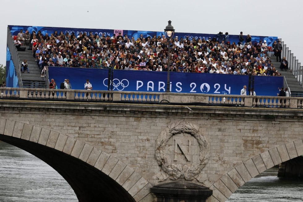 Vista de la ceremonia de inauguración de los Juegos Olímpicos de París 2024, este 26 de julio de 2024, en París, Francia. EFE/ Mohammed Badra