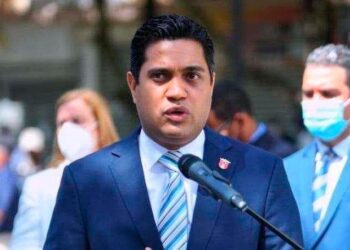 Ministerio Deportes suspende academias independientes de béisbol hasta que sean reguladas