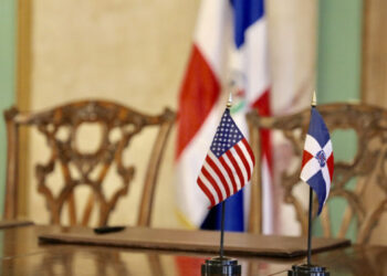 Estados Unidos reforzará su colaboración con el país en materia de narcotráfico