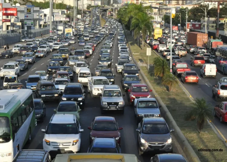 Intrant recomienda nuevas rutas y usar el transporte público en Viernes Negro