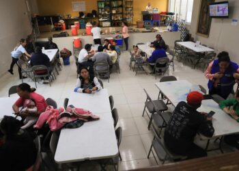 Las deportaciones militarizadas de Trump atemorizan a la frontera pese al «plan» de México