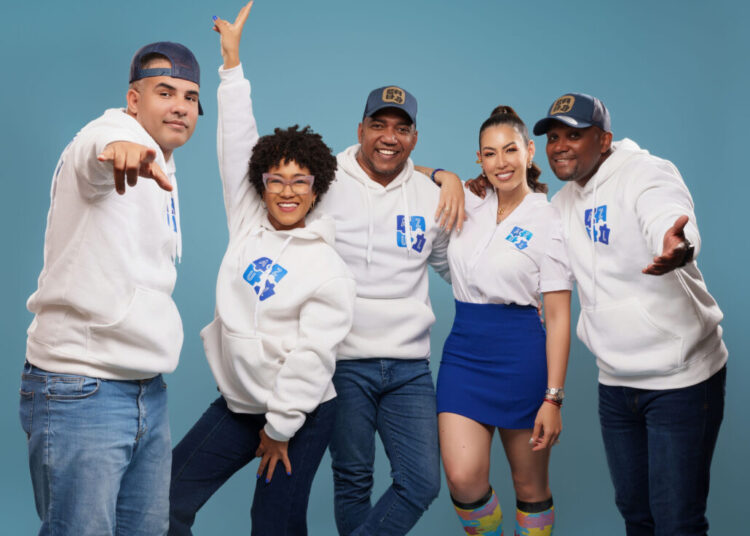 Azul Podcast gana como “Mejor Podcast” en el Premio Nacional de Periodismo Digital