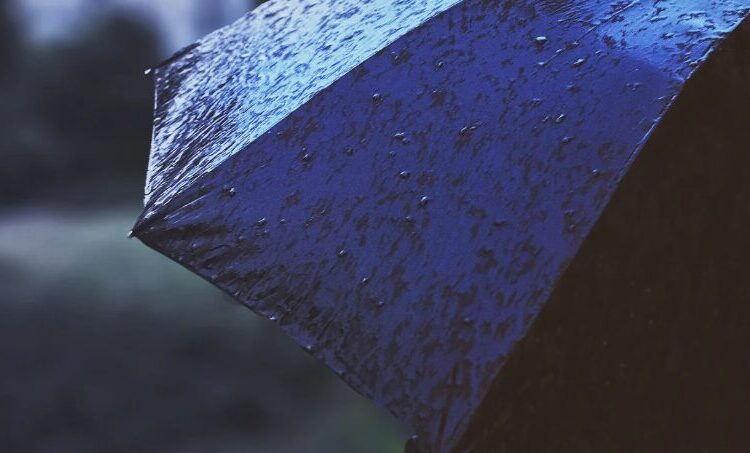 Aguaceros este domingo en varias provincias por incidencia de sistema frontal al norte