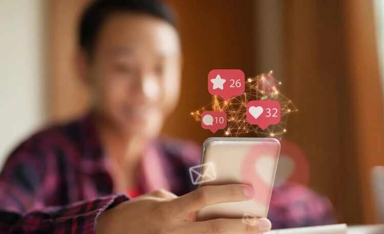 Australia aprueba una ley que prohíbe el acceso de menores de 16 años a las redes sociales