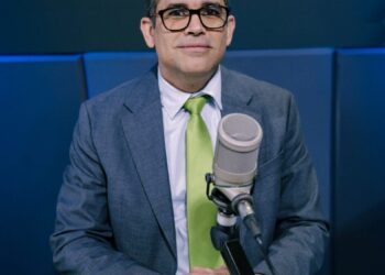 Eduardo Tavarez: «eliminar fondos para los partidos políticos es una involución en la democracia»