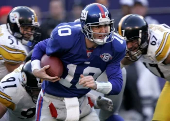 Eli Manning y Vinatieri encabezan la lista de semifinalistas al Salón de la Fama de la NFL