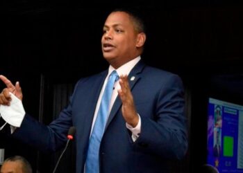 El «Boli» deposita proyecto en la Cámara de Diputados para regular medios de comunicación digitales