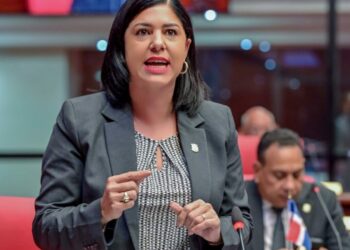 Senado aprueba proyecto que regula la sucesión en el nivel municipal