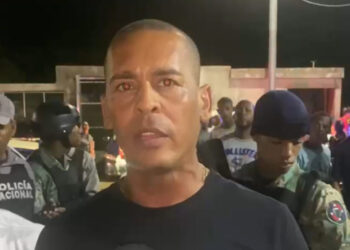 Propietario de gallera denuncia atropello policial en SDE