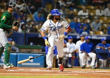 Jorge Alfaro regresa con los Tigres del Licey
