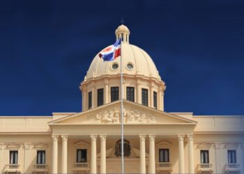 Gobierno ha invertido 1.9 mil millones de pesos en el muro fronterizo