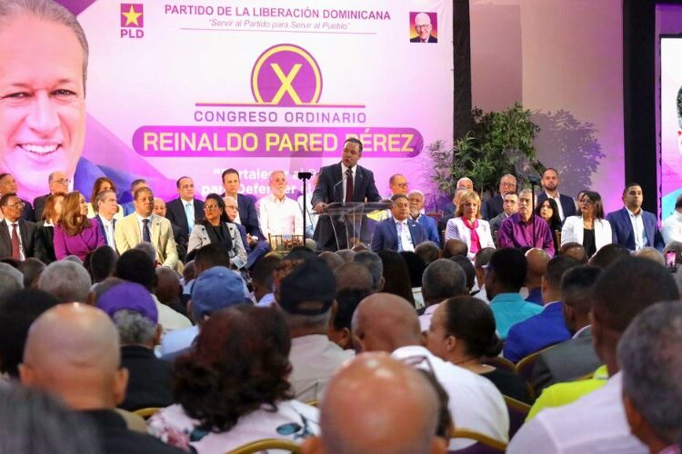 Johnny Pujols en clausura de X Congreso: «PLD es un partido de dignidad e integridad»