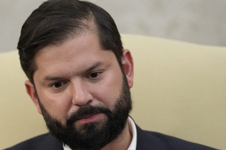 Presentan una denuncia por acoso sexual contra el presidente de Chile Gabriel Boric