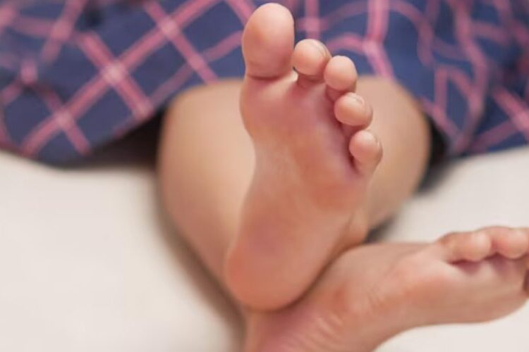 Siete años de cárcel para la madre que tuvo a su bebé tres años en un cajón en Inglaterra