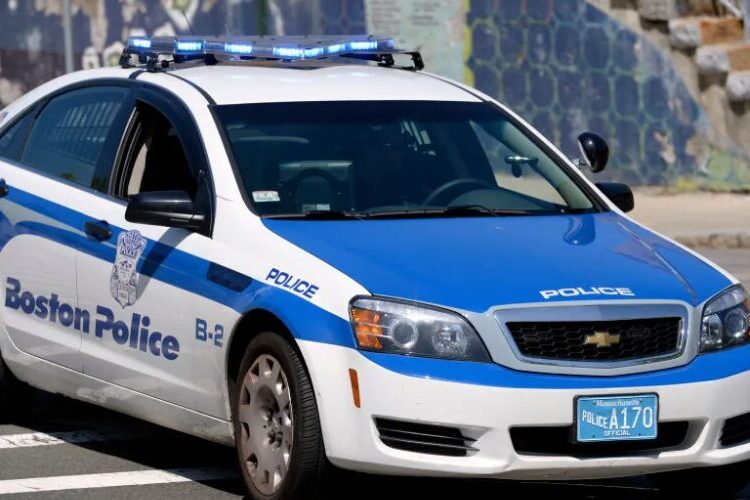 Detienen dominicanos en Boston con 27 gramos de drogas y más de $80 mil dólares en efectivo