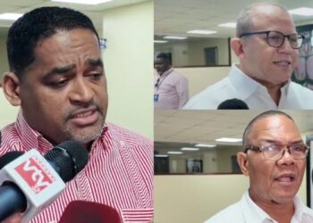 Legisladores abogan para que Gobierno escuche el reclamo de los fiscales