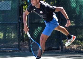 Roberto Cid avanza a los octavos de final en Torneo M15