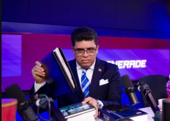 Dio Astacio promete devolver dinero a multados por tránsito vía la Policía Municipal