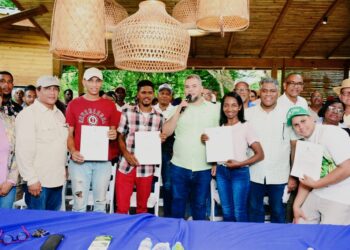 FEDA entrega 200 padrotes para mejorar genética en crianza de chivos y ovejos