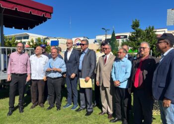 Lasallistas Dominicanos promueven la identidad nacional con izamiento de la bandera en Galería 360