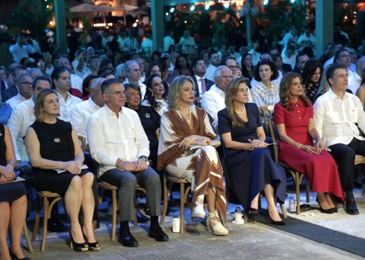 Celebran apertura del Centro Cultural Taíno Casa del Cordón con un concierto magistral