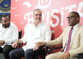 Entrega de bonos navideños han devuelto la dignidad a los dominicanos, asegura presidente Abinader