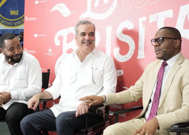 Entrega de bonos navideños han devuelto la dignidad a los dominicanos, asegura presidente Abinader