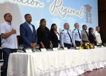 3,935 estudiantes son graduados por el Ministerio de Defensa a través de las Escuelas Vocacionales