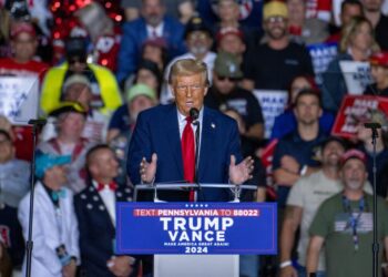 Donald Trump elige a una mujer a la que define como «una patriota leal» para dirigir Agricultura