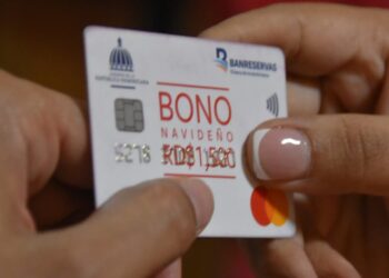 Abinader anuncia entrega de tarjeta Bono Navideño a más de 3 millones de dominicanos