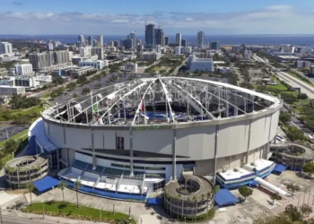 Solicitan compromiso de los Rays sobre nuevo estadio de $1.300 millones