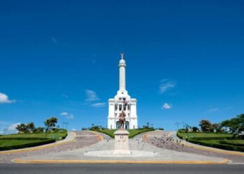 Cierran calles este domingo en Santiago por maratón internacional