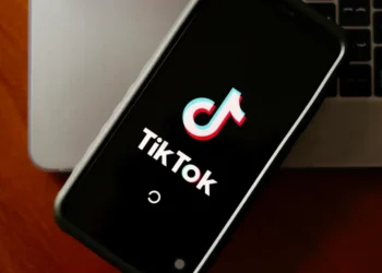 TikTok vetará los filtros de belleza a los menores de 18 tras denuncias por salud mental