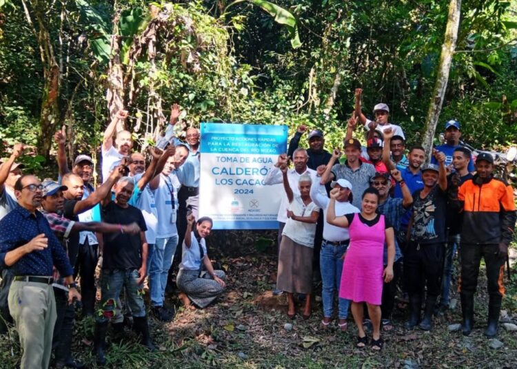 MMRN y ADASEC entregan tres acueductos comunitarios en Los Cacaos: Calderón, Arroyo Grande y Vallejito