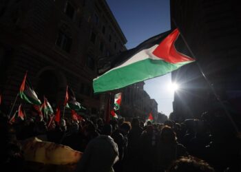 Hamás dice estar «abierto a discutir» un acuerdo que incluya el fin de la guerra en Gaza