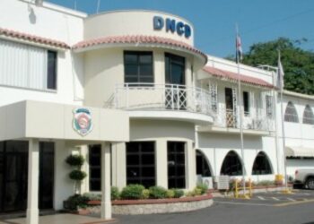 DNCD confisca cuatro paquetes de presunta cocaína en puerto Santo Domingo