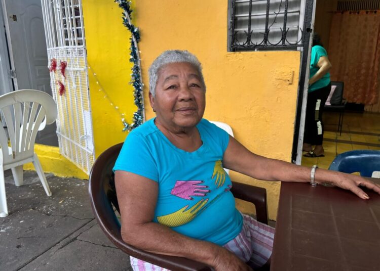 Ancianita de Villa Francisca envía mensaje de paz y feliz Navidad a todos los dominicanos