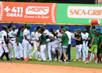 Las Estrellas dejan a los Toros en el terreno con triunfo 4-3